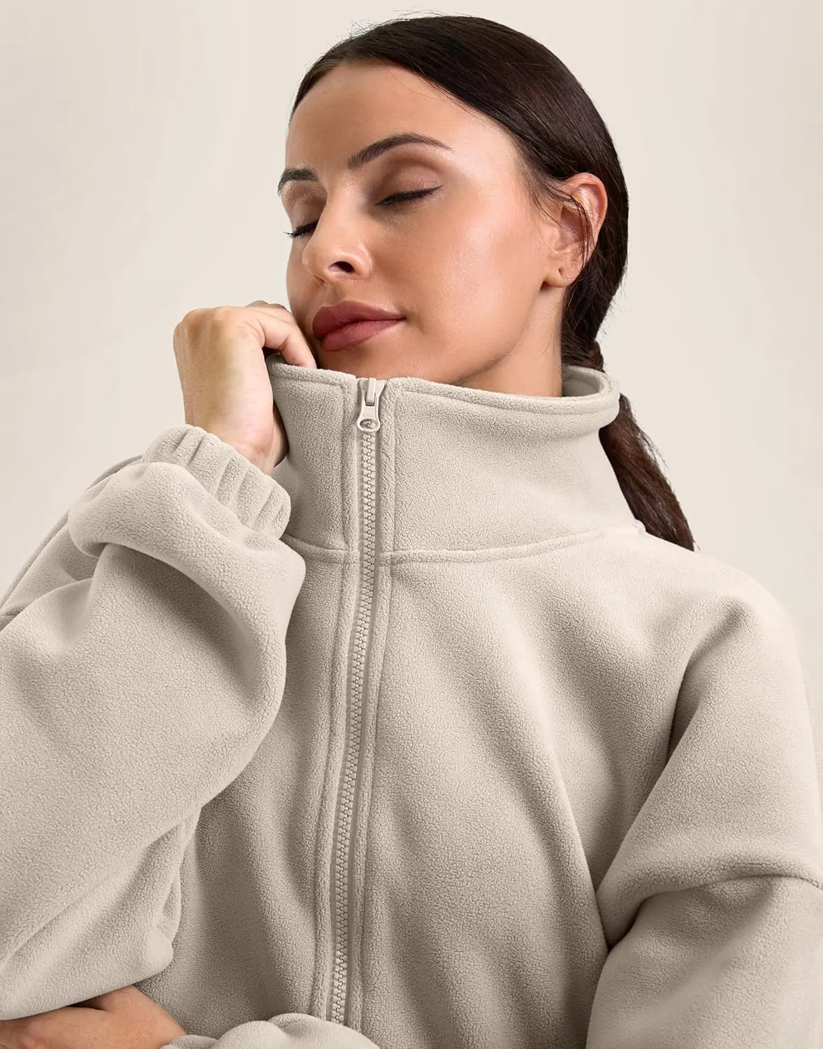 Soothfeel Women's Fleece Cropped Jacket Zip Up Sweatshirt Short Coat Sherpa Jackets for Women Fall Winter Fashion Clothes