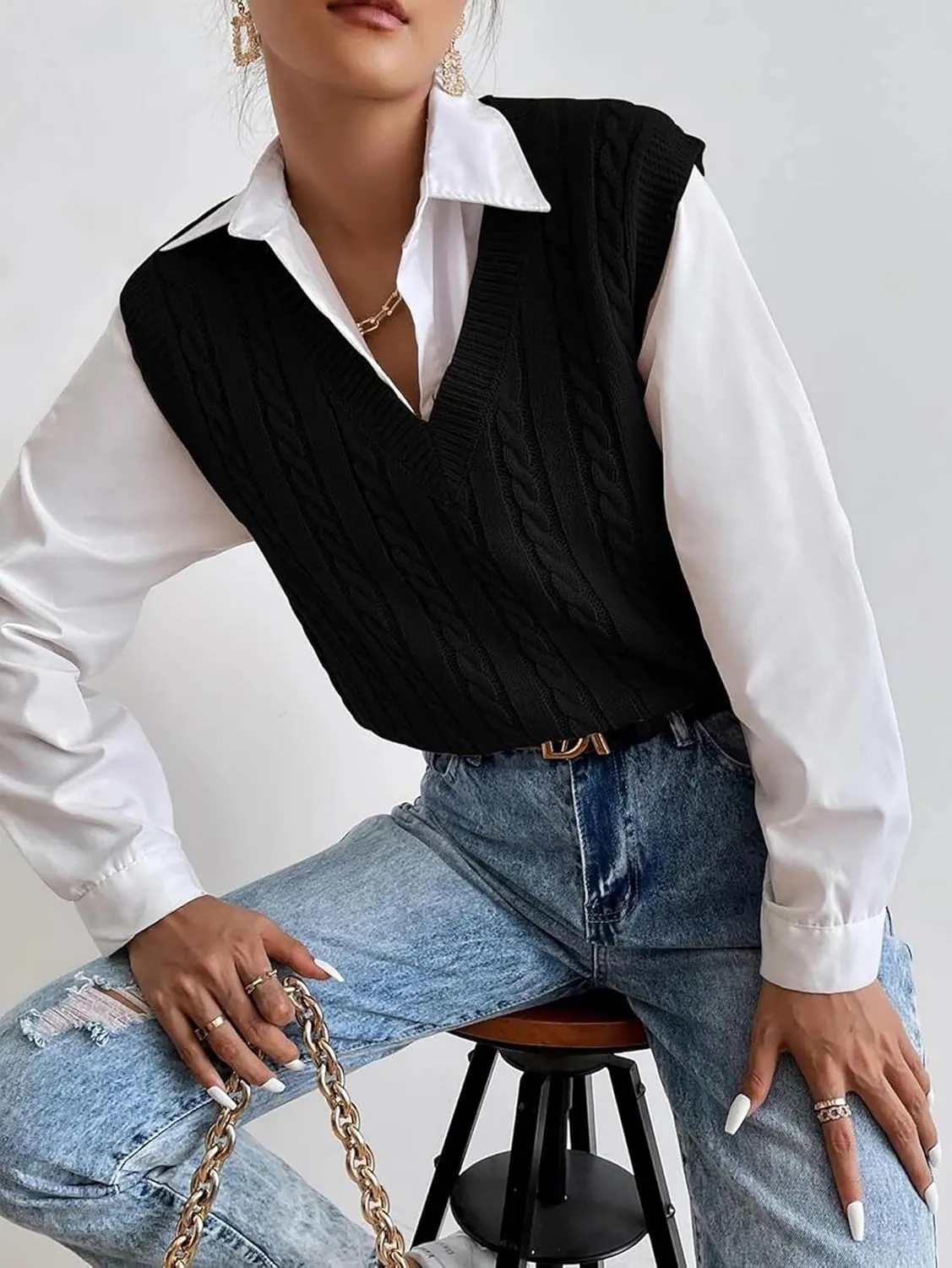 Spicy Sandia Women's V Neck Sweater Vest Oversized Sleeveless Cable-Knit Tops Chunky Loose Casual for Fall Winter