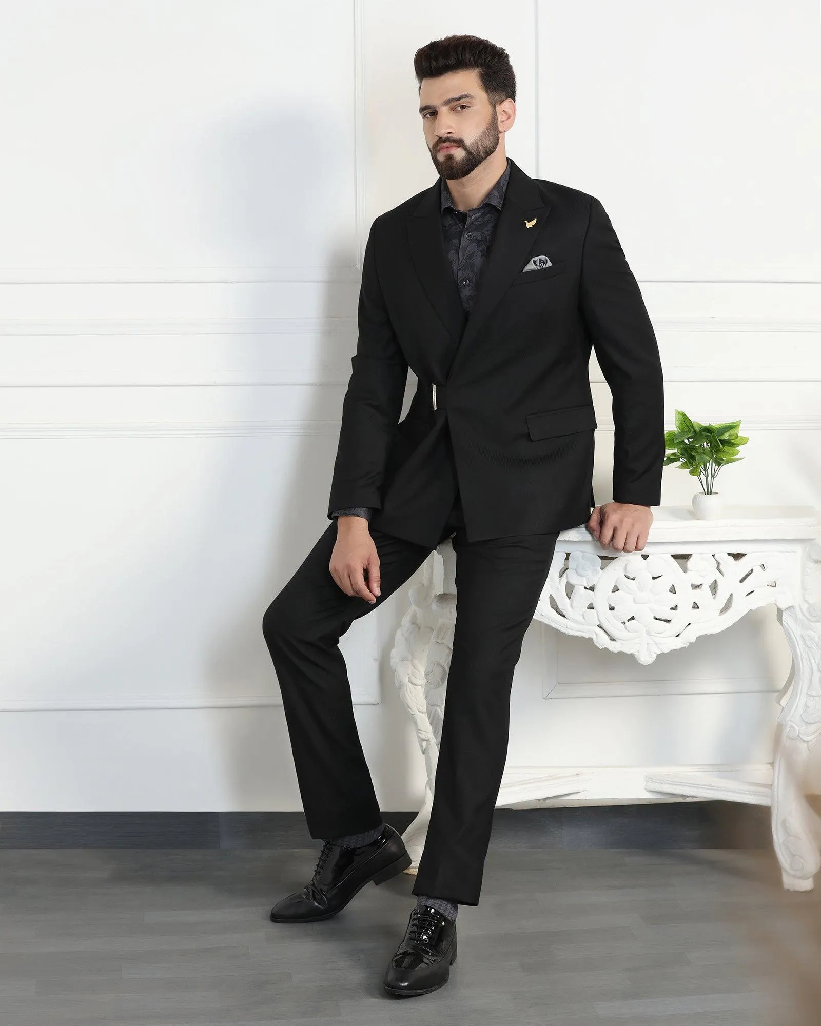 Two Piece Black Solid Formal Suit - Ethan