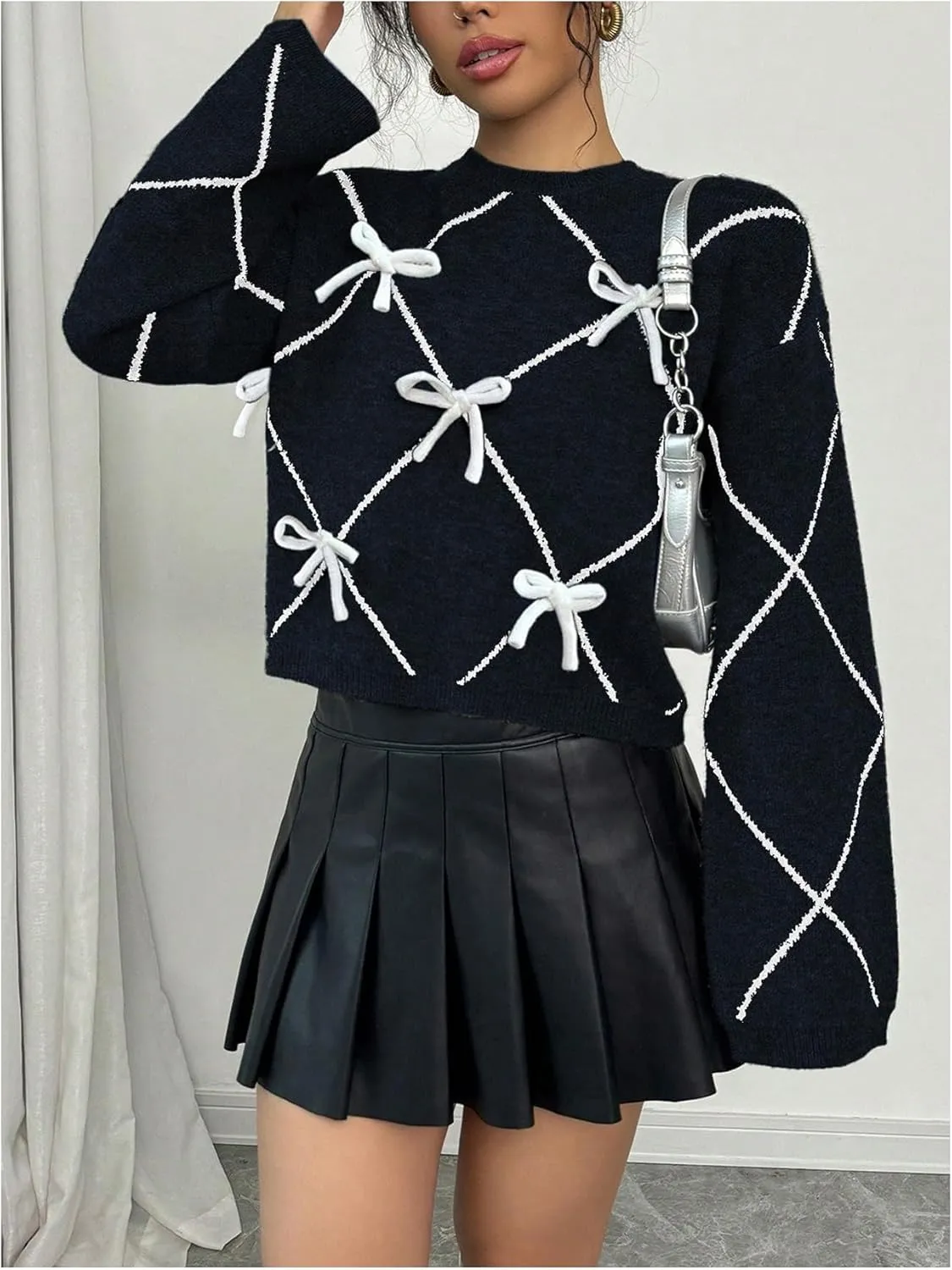 Verdusa Women's Bow Sweaters Long Sleeve Mock Neck Pullover Vintage Y2k Cropped Knit Tops